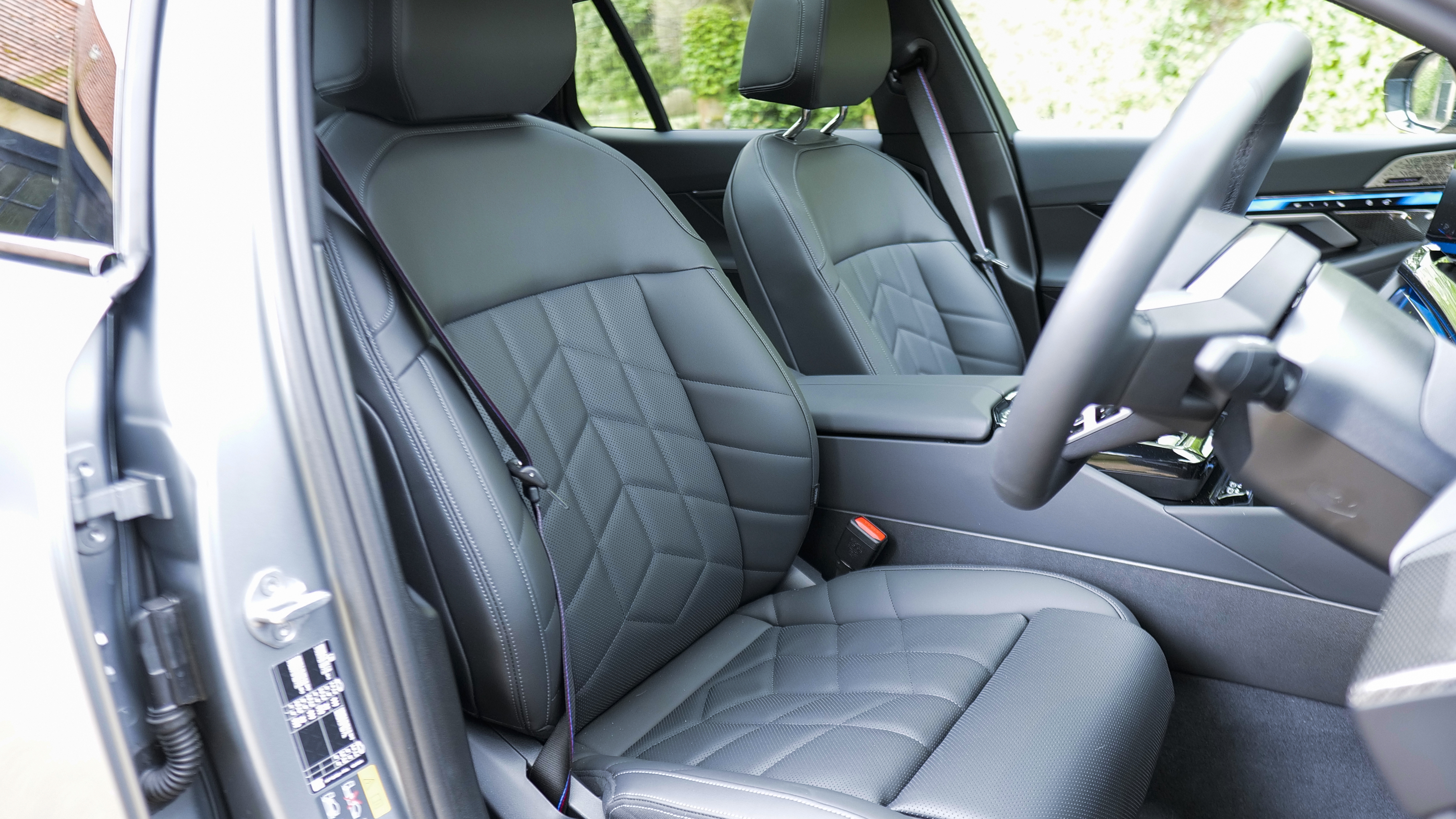 BMW 5 SERIES TOURING 530e M Sport 5dr Auto [Tech Plus]